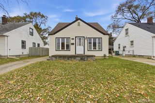 411 N Stephenson Highway, Royal Oak, MI 48067