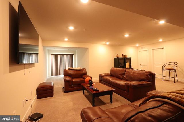 11453 MESA VERDE CT, White Plains, MD 20695