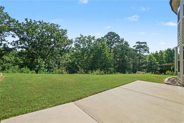 411 Ridgeway Lane, Canton, GA 30114