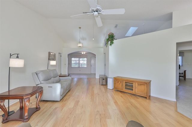 2023 NEW BEDFORD DRIVE, Sun City Center, FL 33573