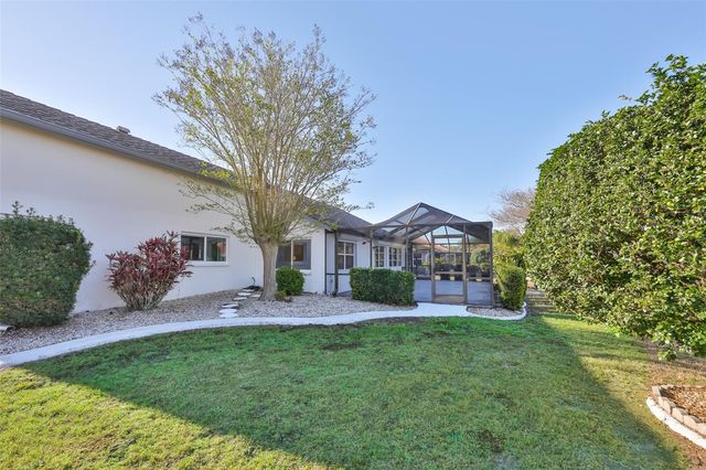 2023 NEW BEDFORD DRIVE, Sun City Center, FL 33573