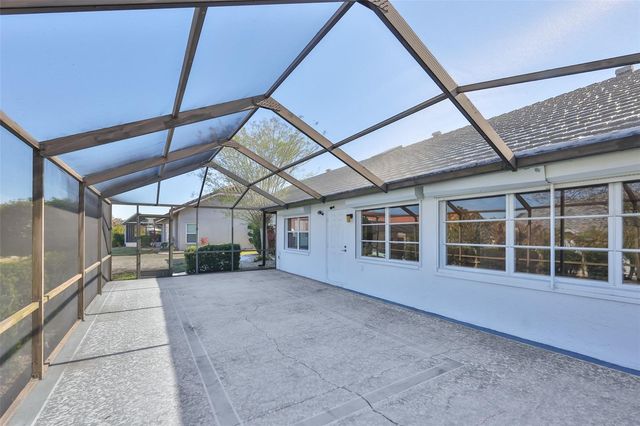 2023 NEW BEDFORD DRIVE, Sun City Center, FL 33573