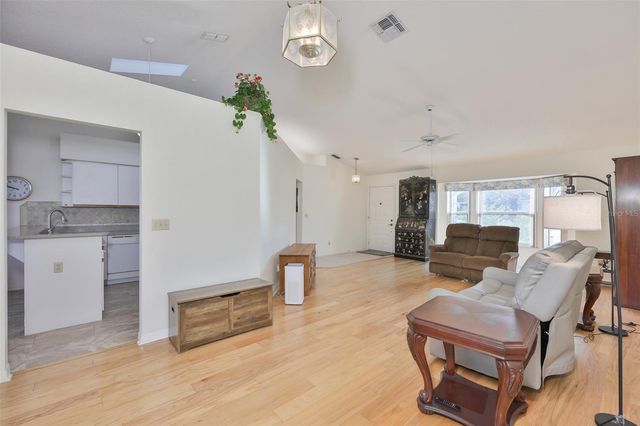 2023 NEW BEDFORD DRIVE, Sun City Center, FL 33573