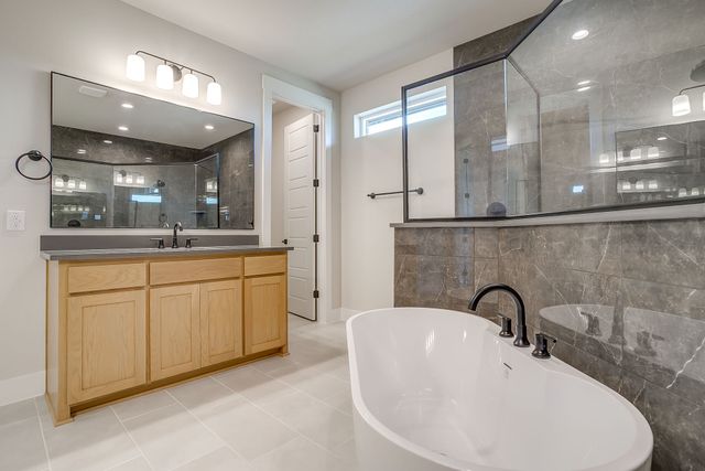 310 Waterfall Ranch Road, Waxahachie, TX 75167