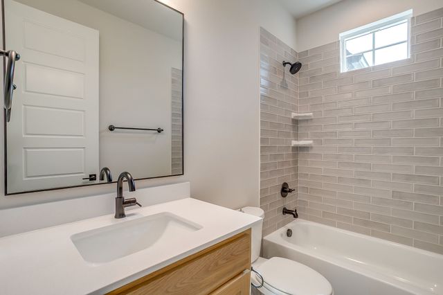 310 Waterfall Ranch Road, Waxahachie, TX 75167