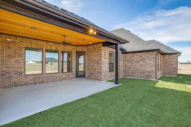 310 Waterfall Ranch Road, Waxahachie, TX 75167