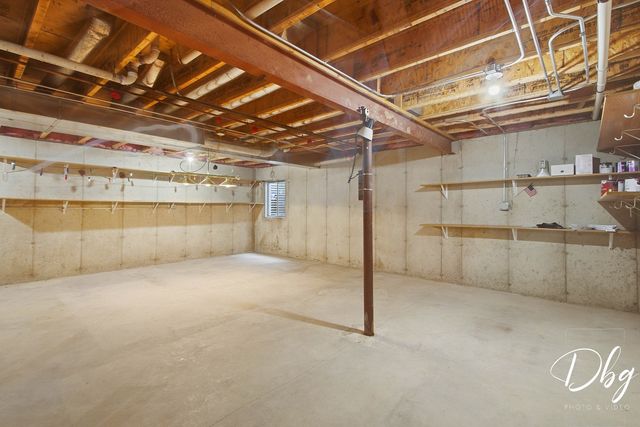 566 W Wildspring Road, Round Lake, IL 60073