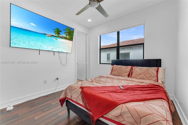 11537 SW 13th Court, Pembroke Pines, FL 33025