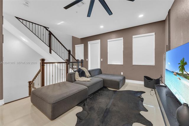 11537 SW 13th Court, Pembroke Pines, FL 33025