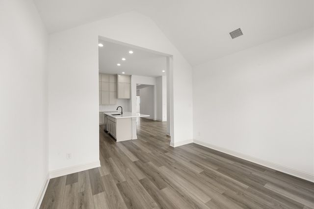 3043 Farmhouse Drive, Midlothian, TX 76065