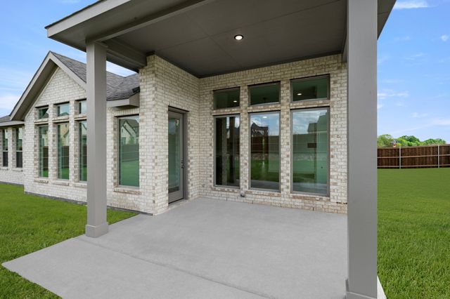 3043 Farmhouse Drive, Midlothian, TX 76065