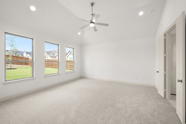 3043 Farmhouse Drive, Midlothian, TX 76065