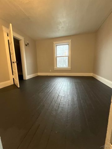 907 N Mason Street, Saginaw, MI 48602