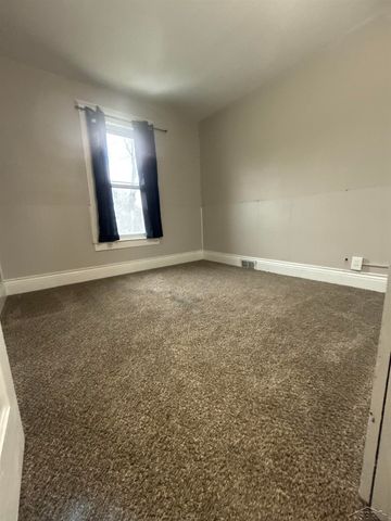 907 N Mason Street, Saginaw, MI 48602