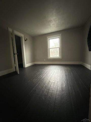 907 N Mason Street, Saginaw, MI 48602
