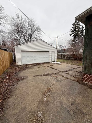 907 N Mason Street, Saginaw, MI 48602