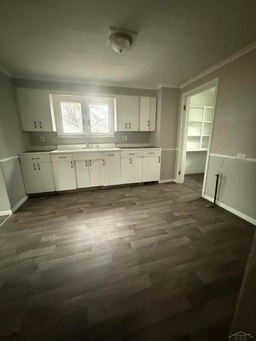 907 N Mason Street, Saginaw, MI 48602