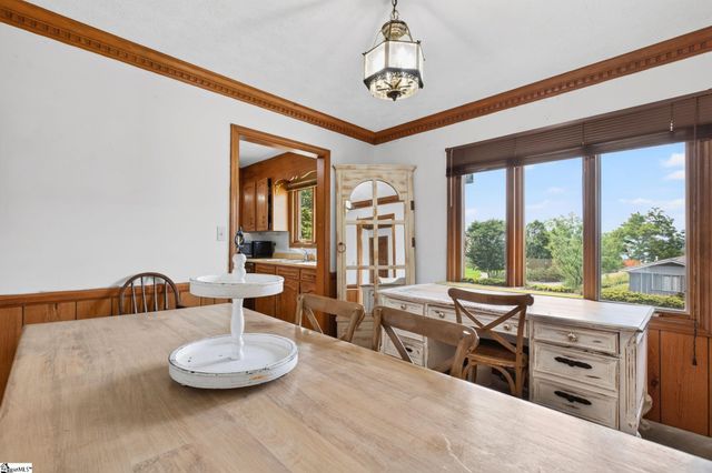 122 Mountain View Drive, Pickens, SC 28671