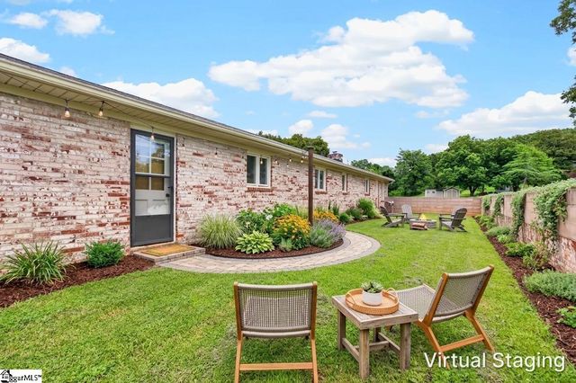 122 Mountain View Drive, Pickens, SC 28671