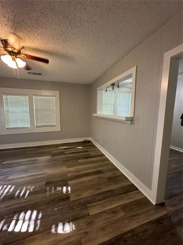 210 N Avenue C, Springtown, TX 76082