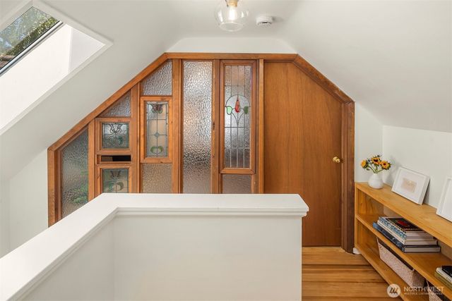 5106 47th Avenue NE, Seattle, WA 98105