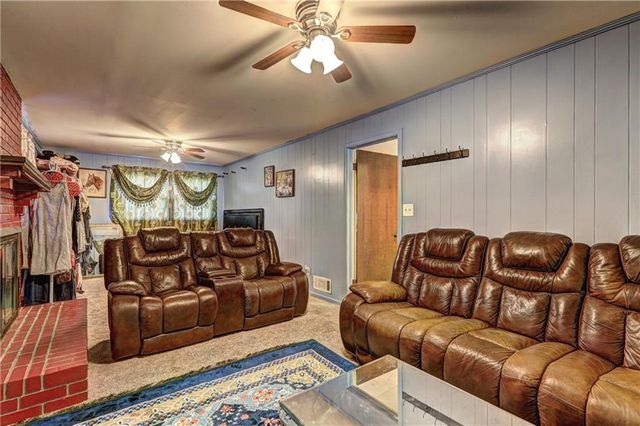 876 Belle Glade Drive, Stone Mountain, GA 30083