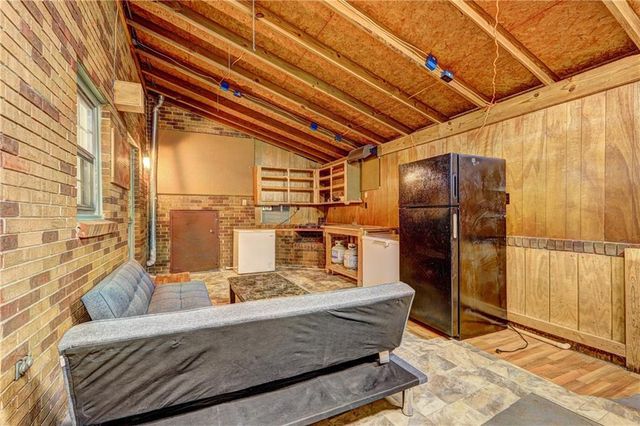 876 Belle Glade Drive, Stone Mountain, GA 30083