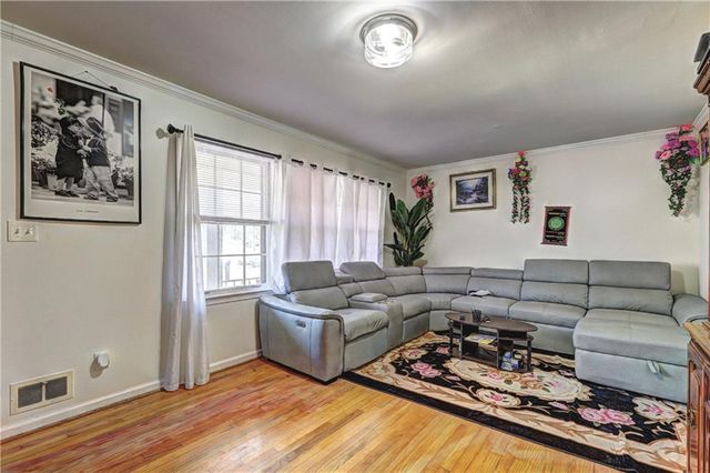 876 Belle Glade Drive, Stone Mountain, GA 30083