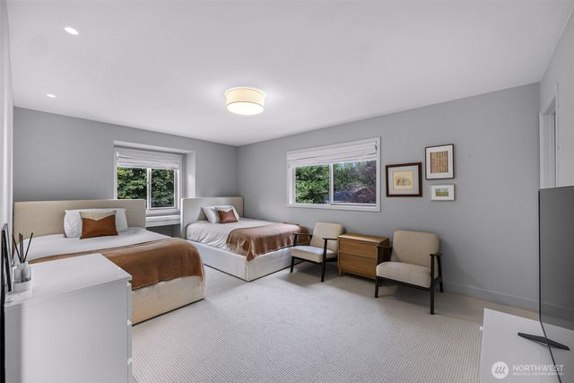 3608 264th Avenue NE, Redmond, WA 98053