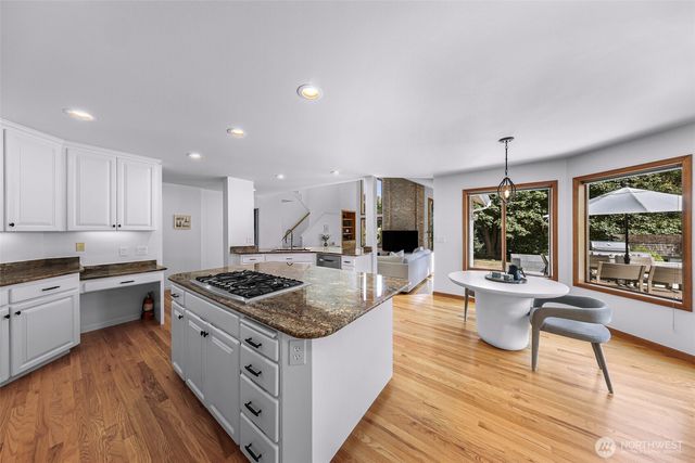 3608 264th Avenue NE, Redmond, WA 98053