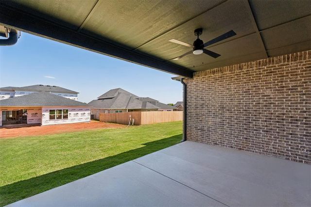 15508 Bergman Circle, Edmond, OK 73013