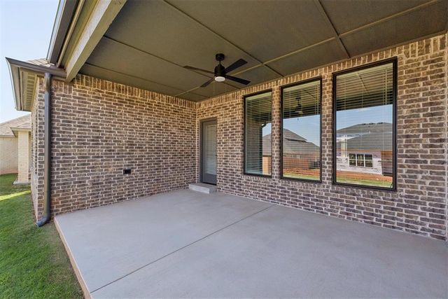 15508 Bergman Circle, Edmond, OK 73013