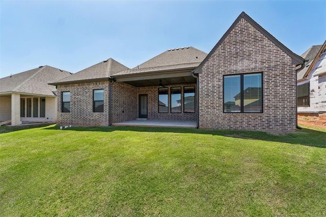 15508 Bergman Circle, Edmond, OK 73013