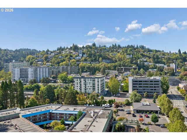 2211 Sw 1st Ave 1704, Portland, OR 97201