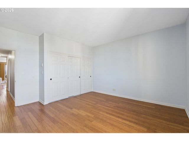 2211 Sw 1st Ave 1704, Portland, OR 97201