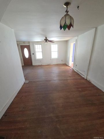 91 Clove Branch Road, Fishkill, NY 12533