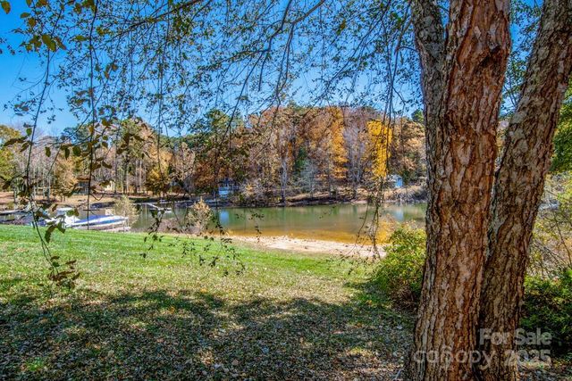 2344 Smith Cove Road, Denver, NC 28037