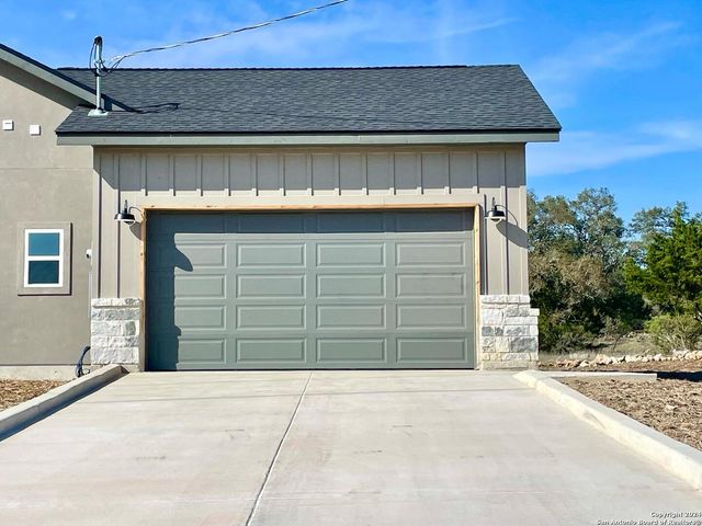 101 Joseph Lilley, Blanco, TX 78606