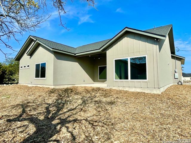 101 Joseph Lilley, Blanco, TX 78606