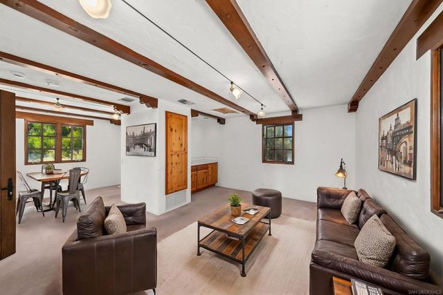 5443 Calzada Del Bosque, Rancho Santa Fe, CA 92067