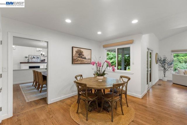 31 Arjang Ct, Alamo, CA 94507