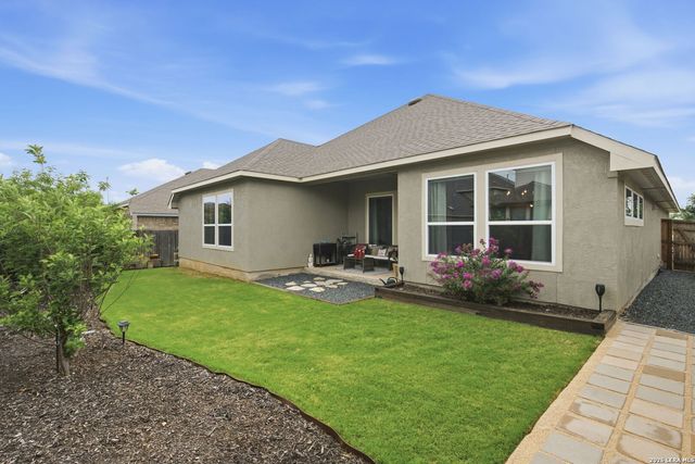 2262 Hoja, New Braunfels, TX 78132