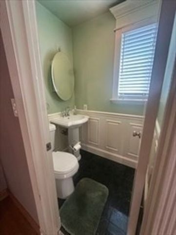 50 Gates St 1, Boston, MA 02127