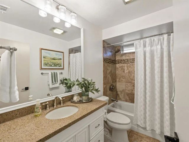 13737 Temple Street, Poway, CA 92064