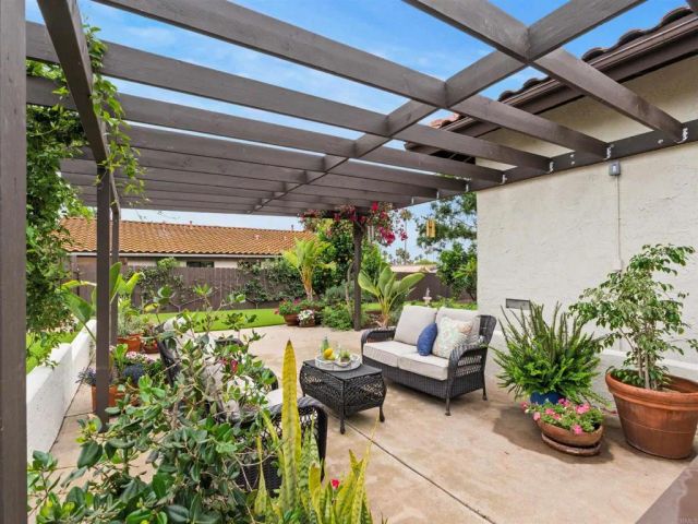 13737 Temple Street, Poway, CA 92064