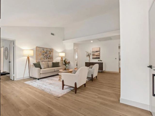 13737 Temple Street, Poway, CA 92064