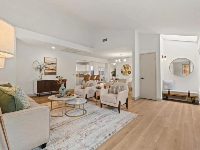 13737 Temple Street, Poway, CA 92064
