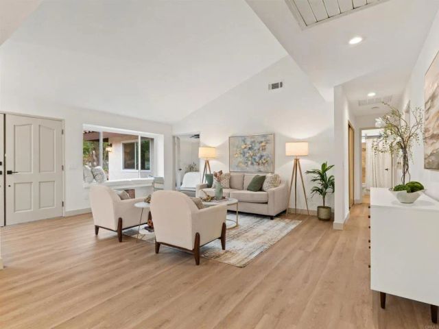 13737 Temple Street, Poway, CA 92064