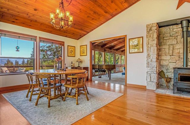 5617 Indian Hills Rd, Murphys, CA 95247