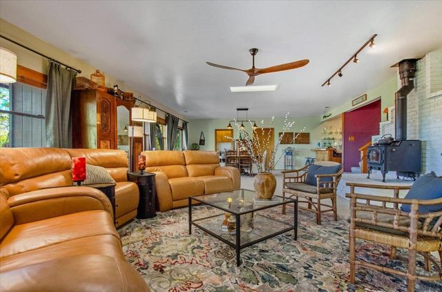 5617 Indian Hills Rd, Murphys, CA 95247